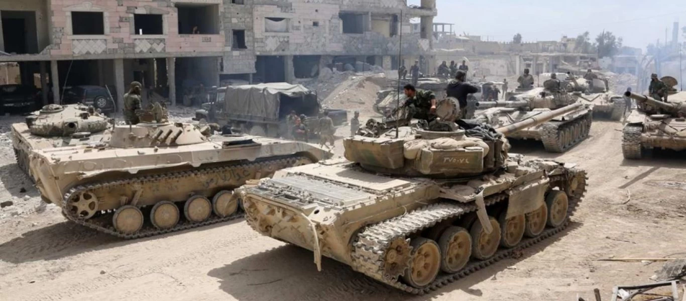 Οι Κούρδοι παρέδωσαν τα «κλειδιά» της Μάνμπιτζ στον συριακό Στρατό - Σε εξέλιξη τουρκική επίθεση